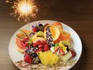 【プラン特典】記念日にぴったりのお祝いプレート ※一例