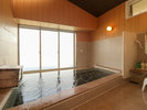 【About The Bath】栄蔵の湯 晴れの日は太平洋が一望できます。