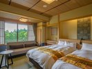 【平安亭和モダン】シモンズ社製セミダブルベッドを2台備えた、36平米の眺望豊かな和ベッド客室です。
