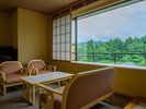 【雅亭和室12.5畳】当館のスタンダード和室です