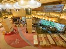 【ロビーラウンジ】月岡温泉ホテル清風苑へようこそ!旅の余韻を語らう、和みのロビーラウンジ。