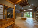 【月岡湯香炉】広々とした脱衣所・パウダールーム