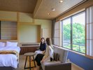 【平安亭デラックス和モダン】足を伸ばしてくつろぐことができる和室と、2つのツインルームを完備。