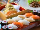 【夕食ビュッフェ】料理長こだわりの本格ビュッフェ。和洋中と多彩なメニューがずらり