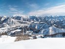 【越後湯沢】雪景色の越後湯沢で、湯に浸かりながら穏やかな時間を。