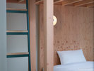 Moderate Loft�b2�i�x�b�h1��ƃ\�t�@�x�b�h�A�T�C�h�e�[�u��������c�C���̂������ł��B