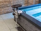 �y�o���A�t���[�^����i�z�����O���b�v�i�����E�v���O�\��j�����o����̕⏕�Ȃǂɂ��g�����������B