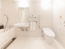 ハンディキャップをお持ちのお客様にも安心してご利用いただけます。