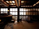 入り口から一歩足を踏み入れるとそこはモダンクラシックの世界