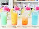 ★カフェバー★カクテル 写真映えのするカクテルや奄美産フルーツを使ったジュースもあります♪