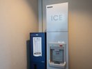 各階にはご利用いただけるウォーターサーバーをご用意しています。※製氷機は9階のみの設置