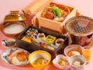 干物や彩り野菜のせいろ蒸しとヘルシーな朝食はおかゆのご用意も可能です♪