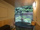 【露天風呂付ダブル】和の設えと洋の使いやすさを追求したモダン客室。