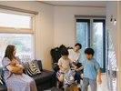 白と黒のゼブラ柄に、大人な雰囲気も味わえるシマウマルームが誕生♪