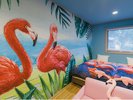 ハートの形のフラミンゴは幸福や恋愛の象懲とされています。カップルにもおすすめ