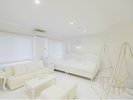 お部屋の360度どこを見渡しても白・白・白・真っ白いお部屋に大変身!ホワイトライオンルーム