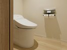 バスルーム:バス・トイレが別となっており、朝のおでかけ準備も時間を有効に使えます。