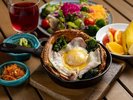 エッグベネディクト 島豆腐パンケーキ