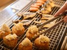 朝食ビュッフェ(焼きおにぎり)ビュッフェの食材でお好みトッピングも♪