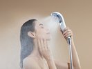 <バスルーム>ReFaのシャワーヘッドで贅沢なバスタイムを