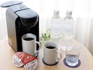 ドリップ式コーヒーマシン・ミネラルウォーター