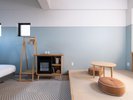 Moderate Large with Japanese-style�b�N�C�[���̃x�b�h�Ə�̏��オ��ɍ���Z�b�g������a�m���ł��B