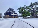 【松江城】松江城へは徒歩圏内。冬化粧をしたお城も見ものです。