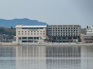 デイビュー。宍道湖から見た外観です。