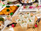 【2026夏バイキング】旬の食材が織りなす、目にも鮮やかなメニューをご用意しました。