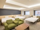 【客室一例】デラックストリプルルーム(45u)