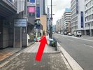 そのまま約70mお進みいただいて、左手がホテル京阪天満橋駅前です。