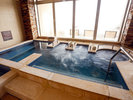 お風呂|水平線へと視界が抜ける洋風浴室「スパ・ホリズン」