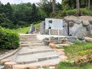 【八重垣神社跡】車で約3分、元々この場所に八重垣神社があり、長者屋敷や元結掛松など神話の地です。