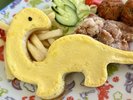 【ご夕食・幼児用恐竜プレート】可愛い恐竜のお皿に恐竜をモチーフとした幼児様専用の夕食です。