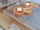■Lazuli(ラズリ)たざわこパン屋|当館お隣のパン屋では、クマとウサギ形の愛らしいパンがございます。
