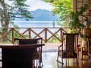 ■ロビー|田沢湖の自然を感じながら、のんびりお過ごしいただけます。