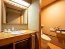 ■洗面台・トイレ|客室にお風呂は付いておりませんので、大浴場をご利用くださいませ。