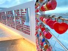 【梅田スカイビル空中庭園展望台】夜景は日本夜景百選に選ばれています。
