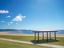 【田辺扇ヶ浜海水浴場】SUPやシーカヤック、ビーチヨガなどのマリンスポーツやイベントも豊富。