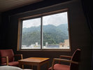 【菊亭 洋室】眺望は温泉街側のみ 遅いご到着や翌日早いご出発など景色にこだわらない方にオススメです