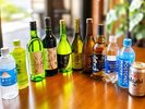 客室内には、厳選したドリンクを揃えたプライベートバーをご用意しております。(追加補充はございません)