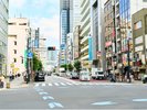 ホテル周辺には飲食店が多数ございます。