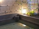 �j���I�V���C���f���炵������̂���I�V���C