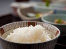 【朝食】地元産「三光米」の炊き立てご飯
