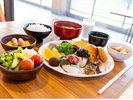 朝食バイキング