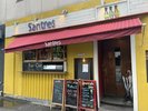 サントレス徒歩1分