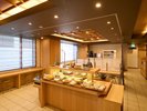 朝食会場