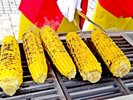 大通公園 4月下旬〜10月上旬とうきびワゴン