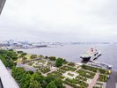 山下公園や氷川丸をはじめ、横浜を象徴する景色を一望できるBar Loungeからの眺望