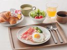 日替わりメニュー(ベーコンエッグ)